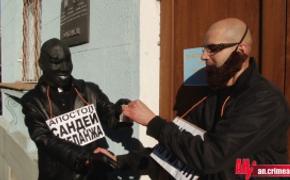 Апостол и бородач переименовали в Крыму правительство в филиал секты
