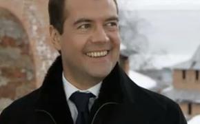 Медведев традиционно ответит на вопросы в прямом эфире 6 декабря