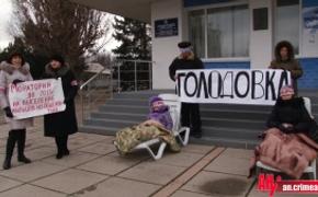 В Крыму селяне объявили голодовку, требуя не выселять их