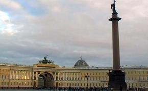 В Петербурге вода пошла на подъем - возможно наводнение