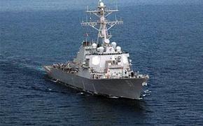 Китайский корабль едва не "поцеловался" с миноносцем США