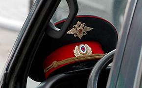 В Москве  водитель и пассажир автомобиля Nissan избили инспектора ГИБДД