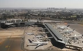 В столице ЮАР лайнер протаранил здание аэропорта