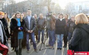 Крымские журналисты напомнили Януковичу об ответственности за жестокие избиения