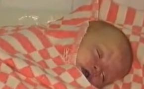 Брошенный на две недели младенец умер от истощения