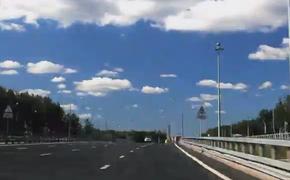 Московские дороги помоют "Чистодором"