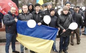 Крымчане хотят сохранить парламентскую республику в составе РФ