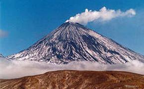 Вулкан на Камчатке активизировался второй раз за сутки