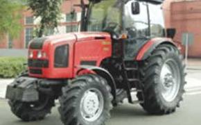 Лукашенко обещал приехать на подмогу Украине на тракторе