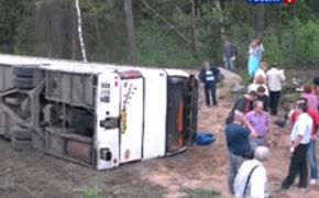 Попавший в аварию в Подмосковье автобус был экскурсионным