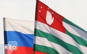 Ушаков: Кремль не обсуждал с Сухуми ситуацию в Абхазии