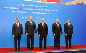 Состоялась встреча Путина с Назарбаевым