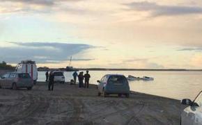 В Якутии на реке Лене перевернулся катер с людьми, погибла женщина
