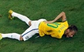 Матч Бразилия-Колумбия стал самым грубым на турнире