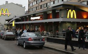 Первому «Макдоналдсу» в России не разрешили открыть двери
