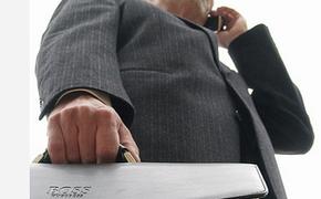 Качество работы чиновников Смольного оценят аудиторы