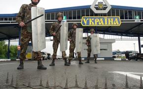 Украина запретила РФ посылать гуманитарную помощь в Донбасс