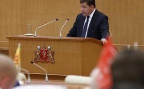Свердловские власти: зарплаты учителей Верхней Салды снижаться не будут