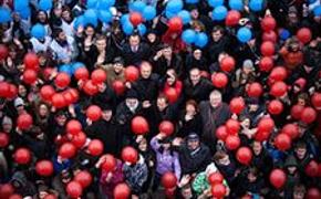 В РФ в праздновании Дня народного единства участвовали более 600 тыс. человек