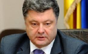 Петр Порошенко призвал прекратить огонь к 9 декабря