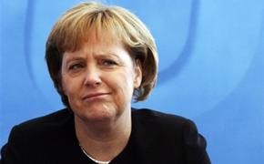 Страсти-мордасти: левый французский евродепутат нахамил Меркель