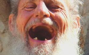 Ученые нашли связь между выпадением зубов и ухудшением памяти
