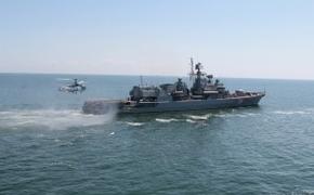 Америка и Украина в Черном море защищались от воображаемых врагов