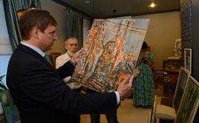 Выставка выпускников тверской «Венециановки» прошла в областном парламенте