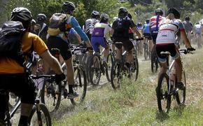 В разных районах Петербурга накануне были сбиты два десятилетних велосипедиста