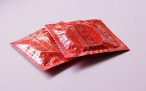 Большинство граждан РФ поддерживают запрет на закупку иностранных презервативов