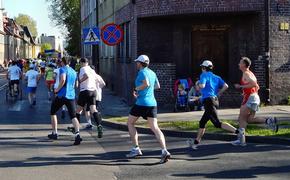 В Москве более шести тысяч человек пробежали полумарафон