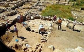Под Керчью археологи пытаются открыть занавес прошлого