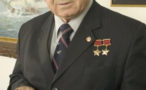 Алексей Леонов стал Почётным гражданином Смоленской области