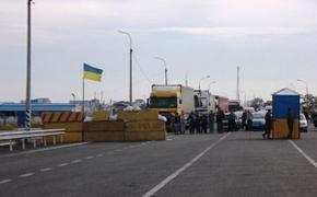 Украинские товары пробираются в Крым вплавь