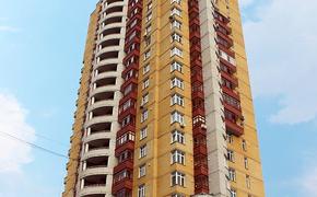 В Москве от дома отломался кусок балкона и убил прохожего