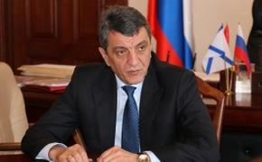 Севастопольский парламент порекомендовал Меняйло уйти в отставку