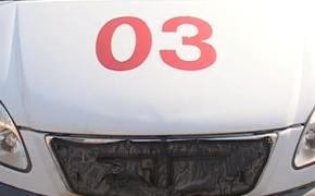 В Петербурге с дома на Невском обвалилась штукатурка, пострадал прохожий