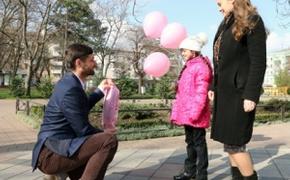 Крымские депутаты подрабатывают «Дедами Морозами»