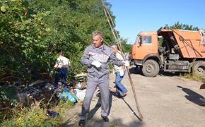 Работники ВгАЗа приняли участие в экологическом субботнике