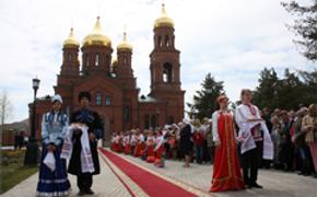 В Чечне Кадыров присутствовал на открытии храма РПЦ  в станице Наурской (ВИДЕО)
