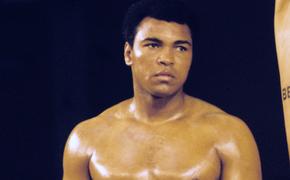 Тело легенды бокса Мохаммеда Али доставлено в его родной город