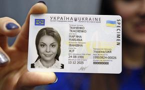 Порошенко просит Олланда помочь с визами для украинцев на Евро-2016