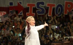 Бывший советник Хиллари Клинтон: в почтовом скандале был "русский след"