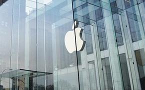 Любители Apple избили в московском магазине продавца и хотели украсть технику
