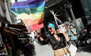 В Стамбуле разогнали гей-парад