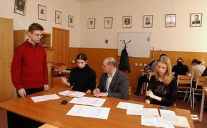 Российские школьники сегодня пишут ЕГЭ по физике и химии