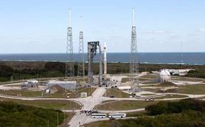 Ракета-носитель Atlas V с военным спутником запущена в космос в США