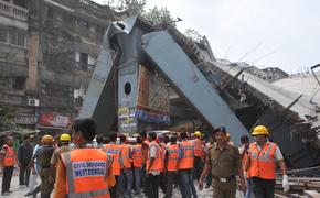 В Индии обрушился мост, два десятка людей пропали без вести