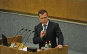 В Кремле полагают, что кампанию против Медведева заказали
