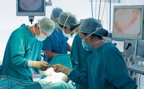 Кировские хирурги провели уникальную операцию по пересадке кожного лоскута